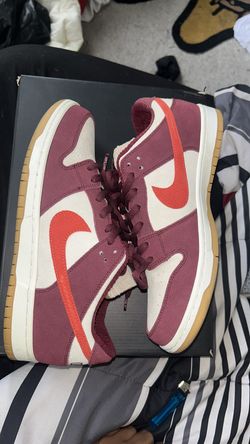 Size 11 Skate Like a Girl x Nike Dunk Low SB