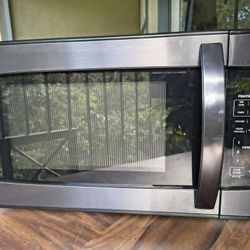  1.1 Cu. Ft Microwave 1000 Watts