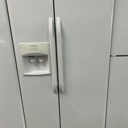 White Side By Side Refrigerator 