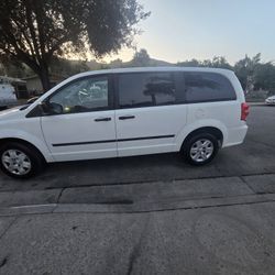 2012 Dodge Caravan