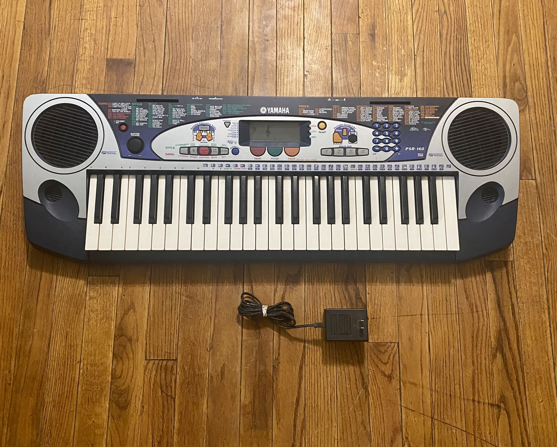 Yamaha PSR-160 DJ Keyboard With Songs, Voice & Instruments. Portable