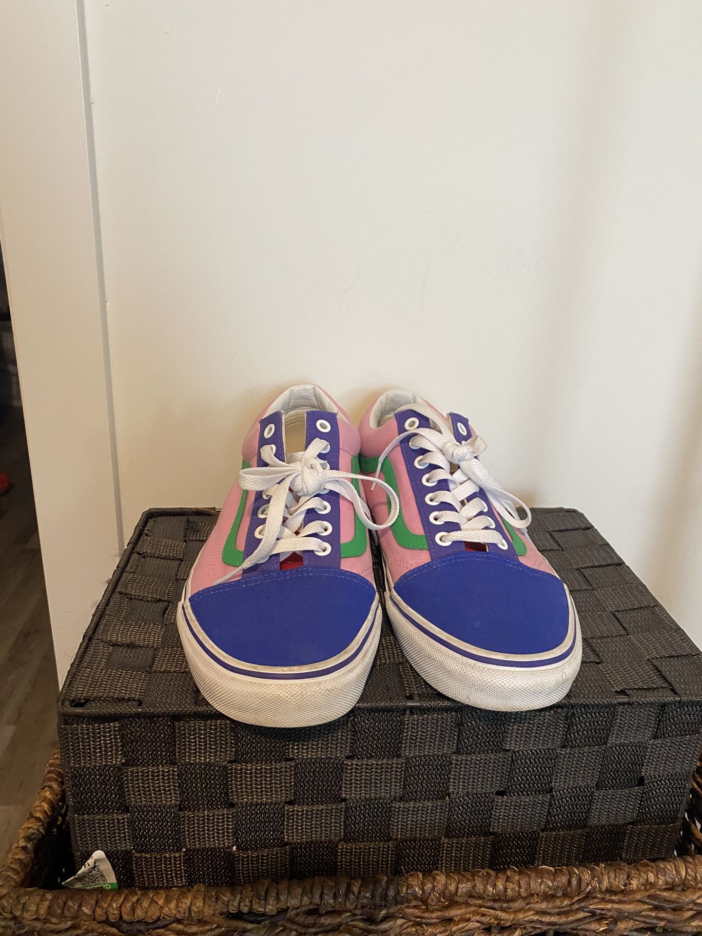 Vans