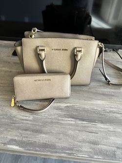 MK Purse And Matching Wallet