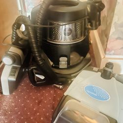 Rainbow E2 Black + AquaMate Carpet Shampoo — Water-FiltrationVacuum System w/ Carpet-Shampoo atchmnt