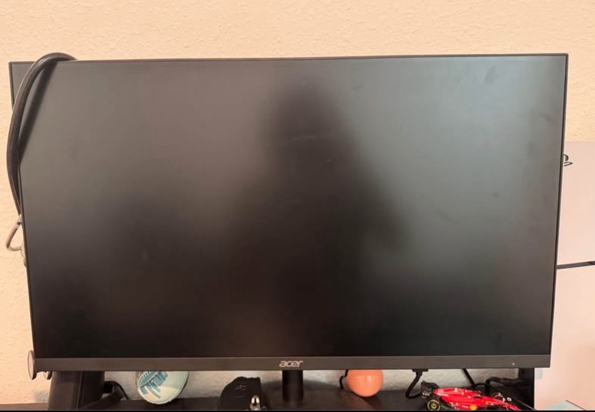 Acer Monitor + Dell Speakers