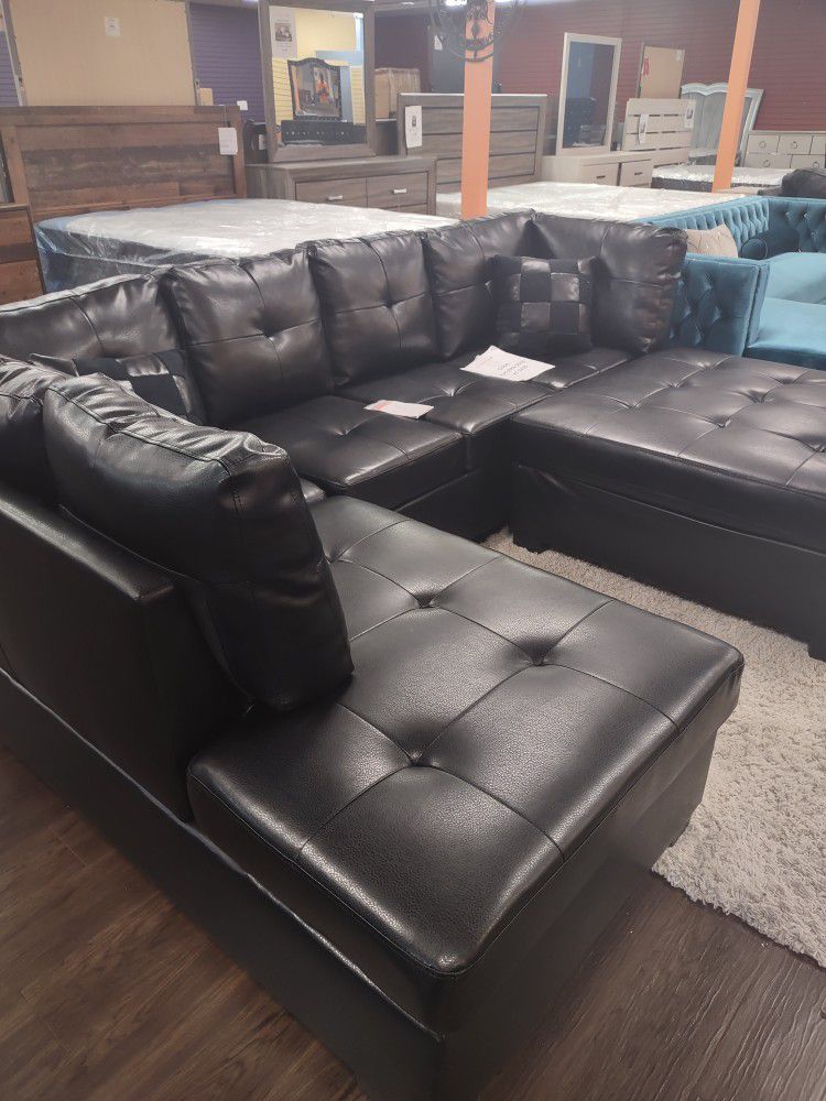 New Genuine Leather Sectional Sofa With Ottoman Included