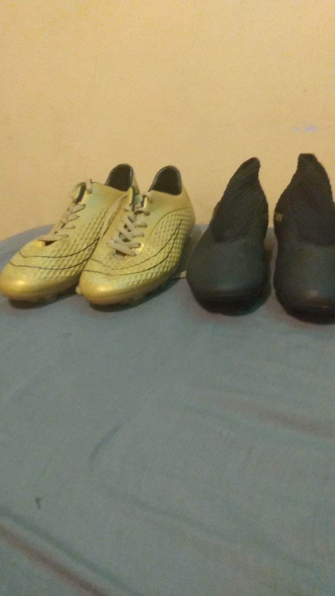 35$ Each 55$ For Both Size 7 Great Condition Can't Do The Price Shoot Ur Offer