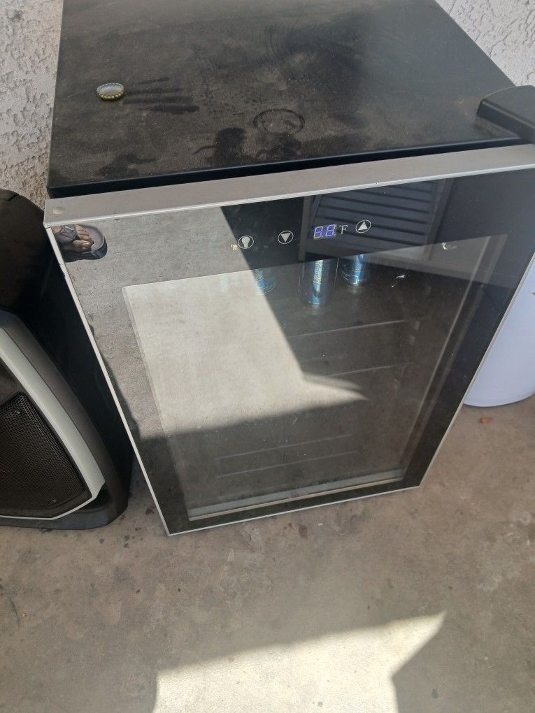 Mini Fridge