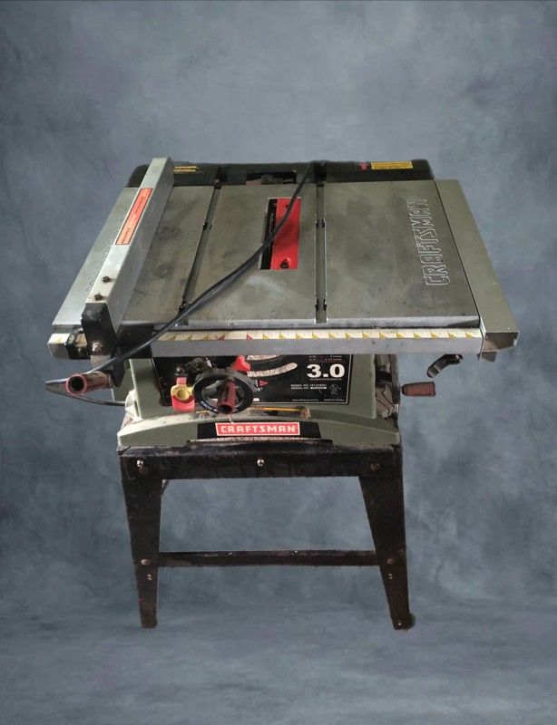 Nice Craftsman Table Saw With Stand