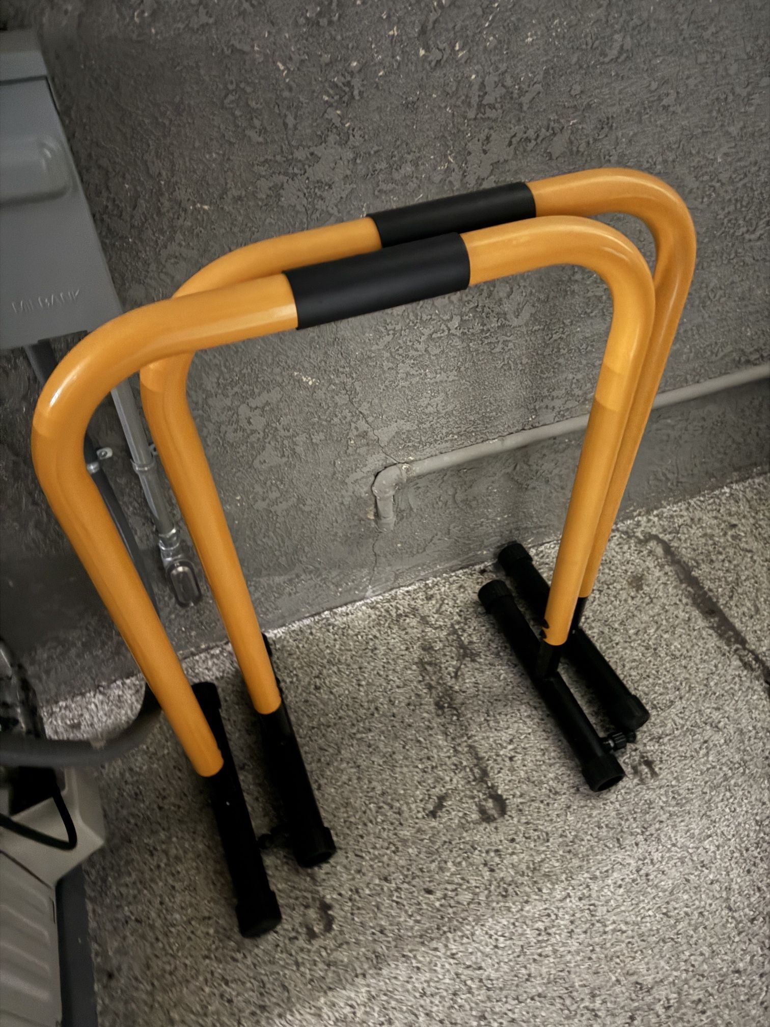 Random Gym Equipment 