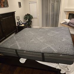 Cal King Wooden Bedframe And Orthopedic Mattress Used