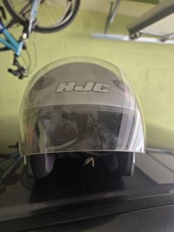 Motor cycle helmet
