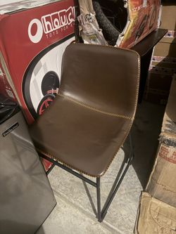 2 Leather Office Chairs 