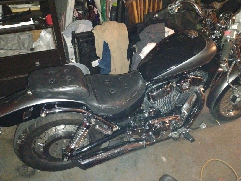 2002 Suzuki Intruder 1400 BS