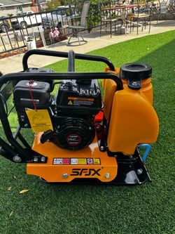 New SFJX C90T plate compactor has a Loncin 196cc gasoline engine. Johnny freight tools brand. Great for compacting soil, gravel, and asphalt with a 20