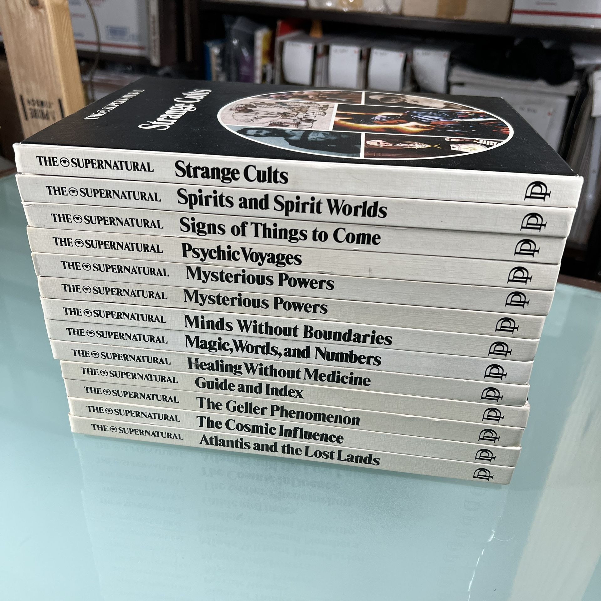 The Supernatural HC Books Danbury Press 1976 VNTG Hardcover