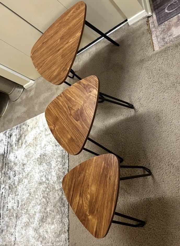Set Of Contemporary Coffee With Side Tables Details In Photos Pickup Gaithersburg Md20877