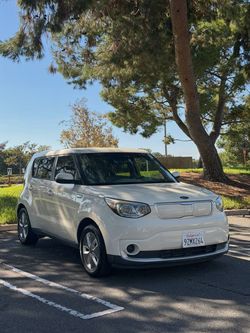 2019 Kia Soul EV – Clean Title – 28k Miles