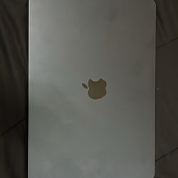 Apple MacBook Air 15.3” Midnight Black 512GB 