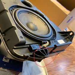 Tesla Model Y Audio Loudspeaker Subwoofer Speaker Bass Box 1656267-00-B