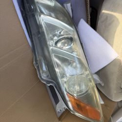 2009 Toyota Camry Used Headlights