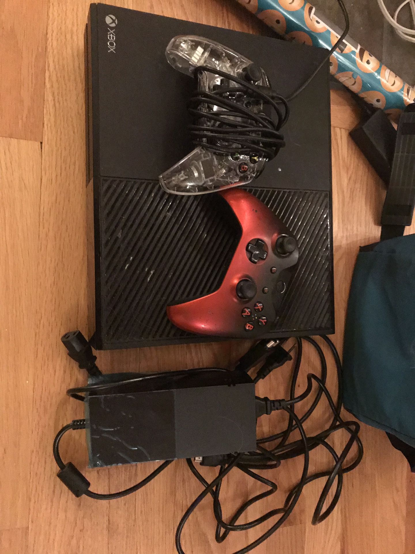 Xbox 1, two controllers, new power chord.
