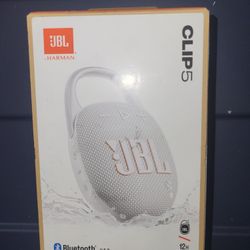 JBL clip 5
