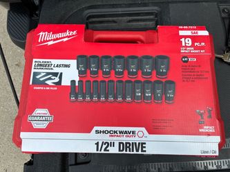 Brand new SHOCKWAVE 1/2 in. Drive SAE 6 Point Impact Socket Set (19-Piece)