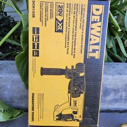 DEWALT XR ROTARY HAMMER 1" 
