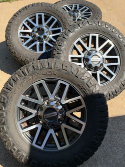 20” Ford F250 Oem Wheels