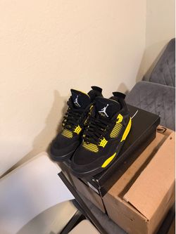 Jordan 4s
