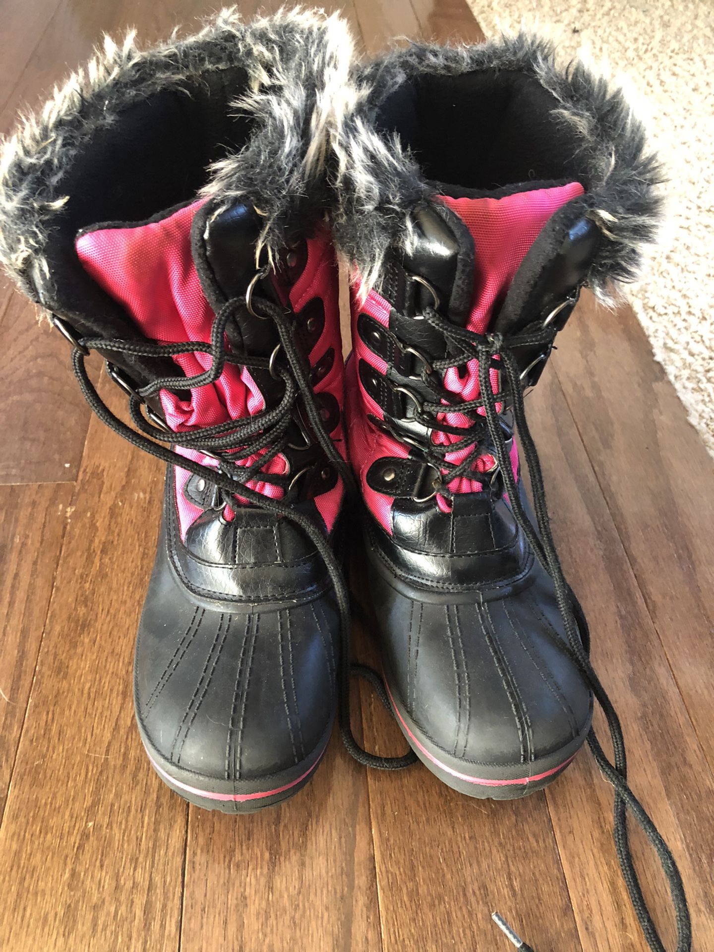 Girl’s Snow Boots