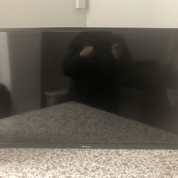 HISENSE 32” TELEVISION (TV) 📺