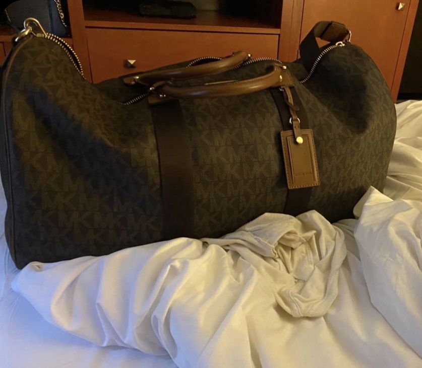Michael Kors duffle Bag