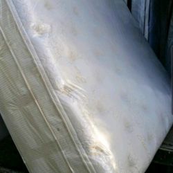 Queen size Thick Pillow Top Mattress