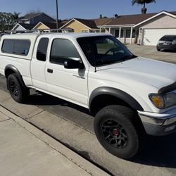 2004 Toyota Tacoma Pre-Runner 
