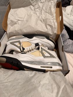 Air Jordan 4 Retro OG Cement