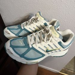 Nike Air Pegasus 2k5 Coconut Milk 