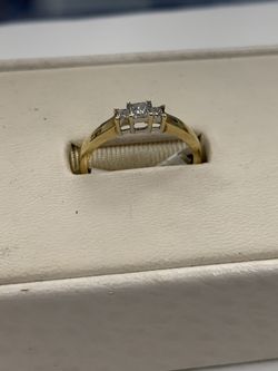 14k Diamond Ring