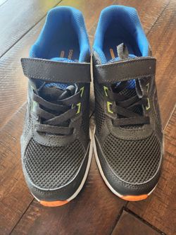Saucony boys shoes 6.5Y/ shoes/ boys/ tennis