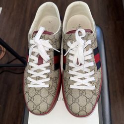 Gucci Ace GG Supreme