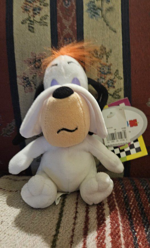 NEW  VTG 1998 " DROOPY" PLUSH  TOY  APROX  6"CARTOON NETWORK  