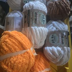 Sewing yarn