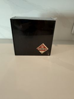 BRAND NEW Sealed Travis Scott Days Before Rodeo Box Set III Drugs Hat & CD