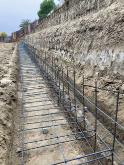 Retaining wall