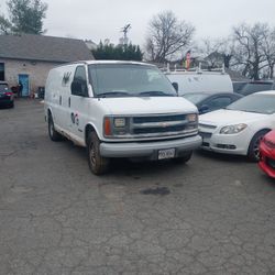2005 Chevrolet Express 3500