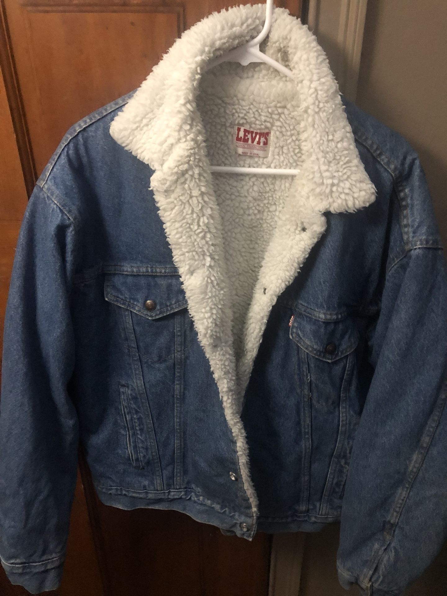 Vintage Levi’s Made In USA 80’sTruckers Sherpa Lined Jacket Size L