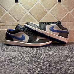 -Jordan 1 low “Black Game Royal” -Size 11M -Barely used -Rep box -Shipping available -Dm for more info