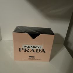 Prada Paradoxe Intense