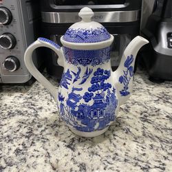 Vintage Churchill Blue Willow Teapot /Coffee /Chocolate Pot Server England Mint